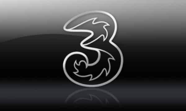 l'immagine contiene il logo Tre